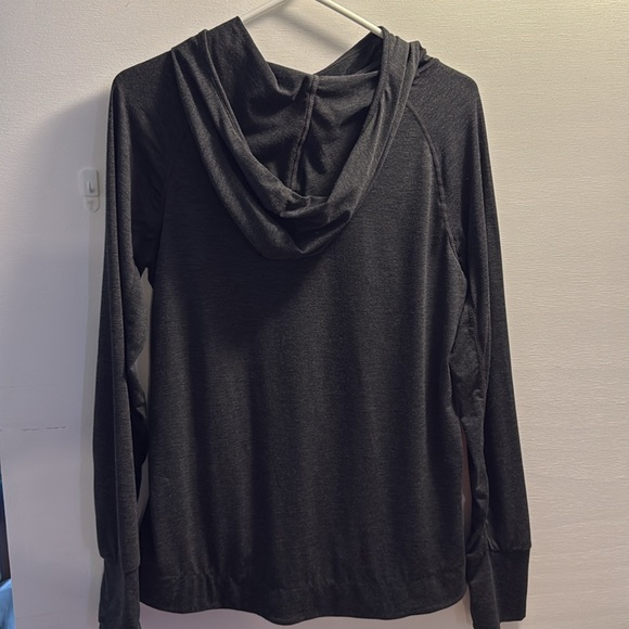 Women’s medium pullover - Picture 2 of 4